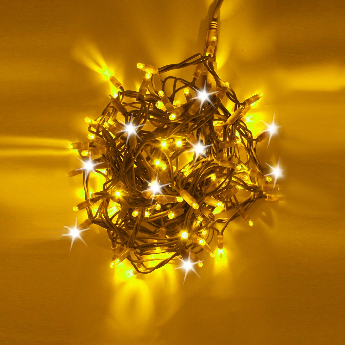 String 10m 230V with flash | yellow cable | 120 LED chain (20 flashes)